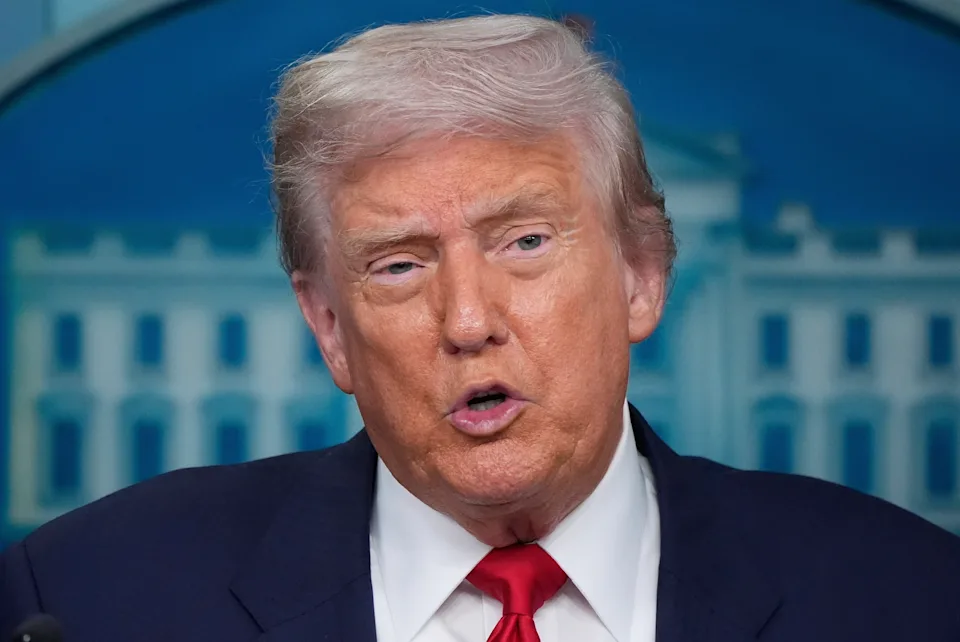 Trump prijst recordopbrengsten uit tarieven als ‘incredible for our country’