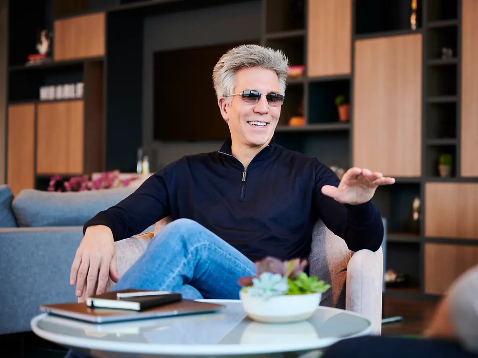 CEO McDermott benadrukt platformneutraliteit tussen AI, data en systemen