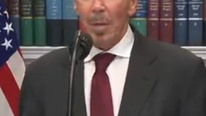 Larry Ellison spreekt in het Witte Huis over AI-investeringen in januari 2025