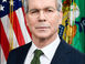 Minister van Financiën Scott Bessent. Officieel archiefportret 6 februari 2025. US Department of the Treasury, publiek domein. Bron https://commons.wikimedia.org/wiki/File:Official_portrait_of_Treasury_Secretary_Scott_Bessent.jpg