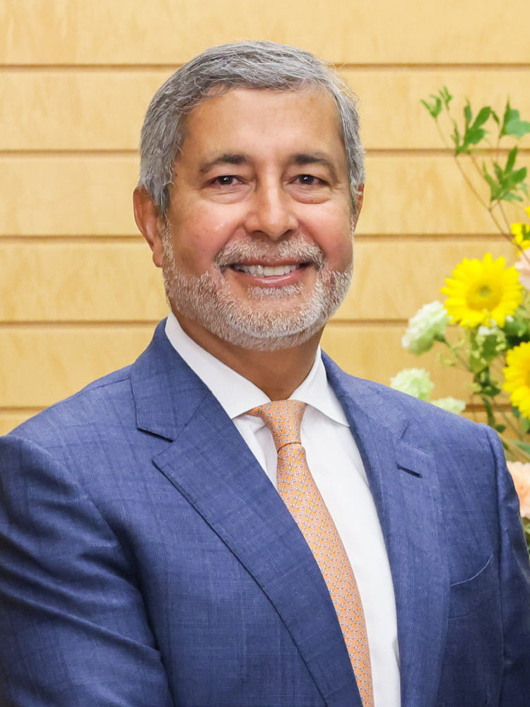 Micron-topman Sanjay Mehrotra tijdens een bezoek in Japan