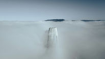 Salesforce Tower in San Francisco in de mist